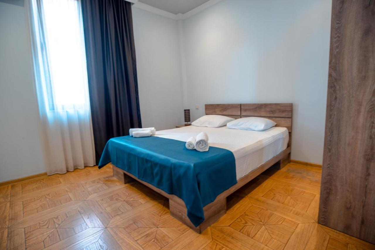 Porto Franco Hotel Batumi Eksteriør billede
